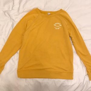 Yellow sweatshirt